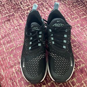 Women’s Air Max 270